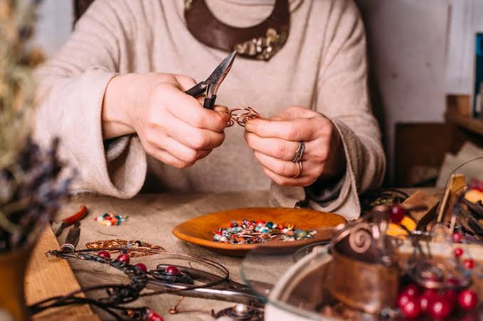 Jewellery sourcing